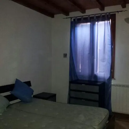 Apartment House *